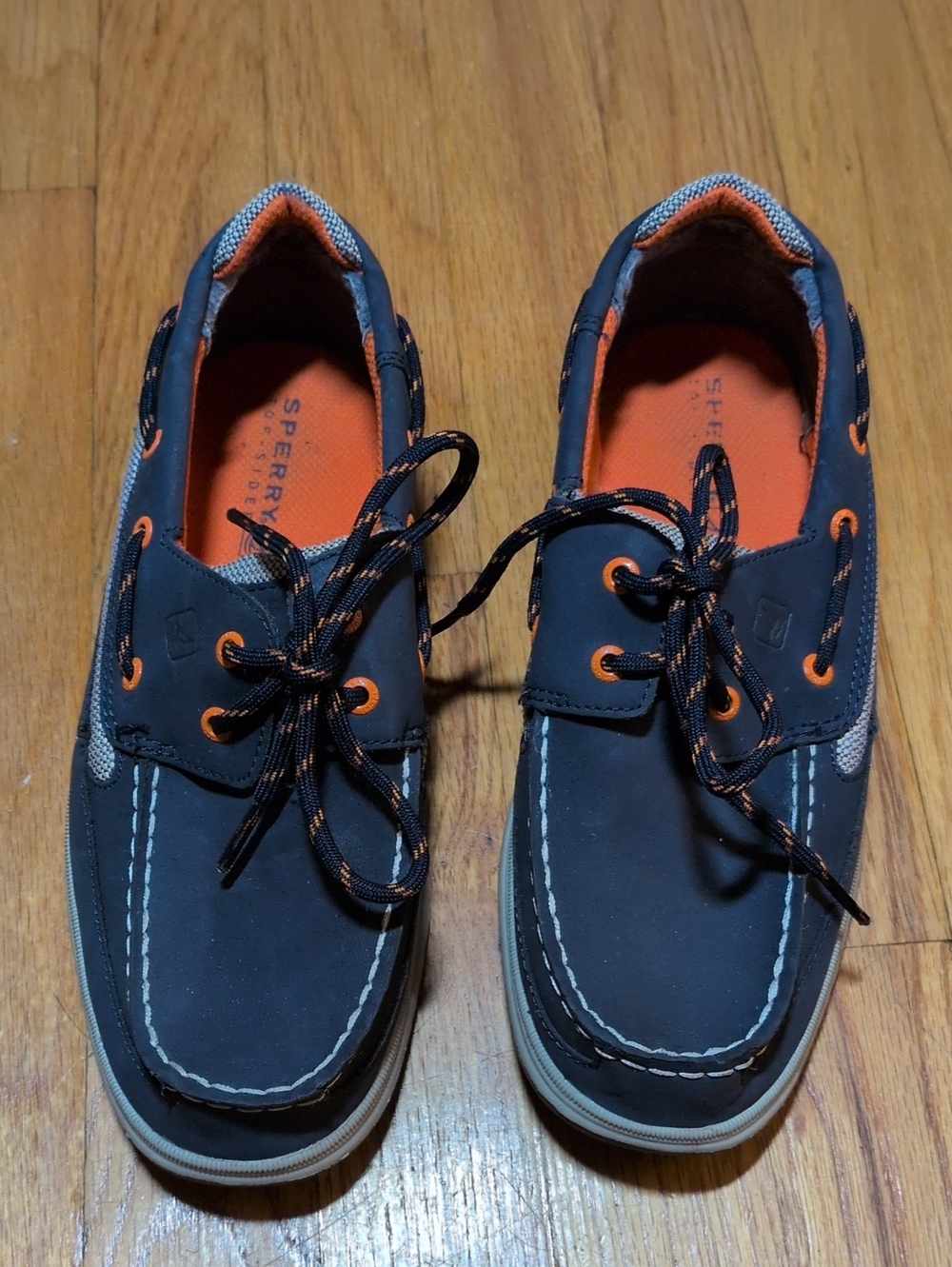 Sperry boys Navy and Orange Lace-Up loafers boat shoes size 6